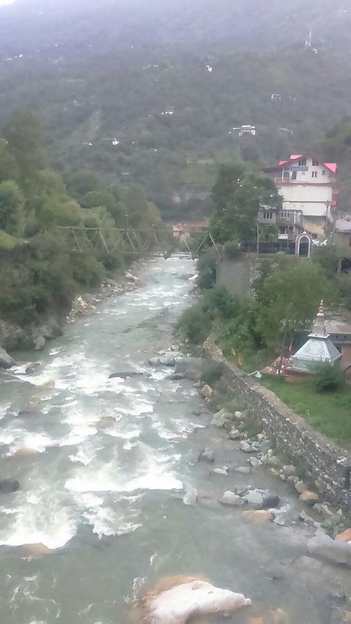Hotel Mansarovar Banjār Buitenkant foto